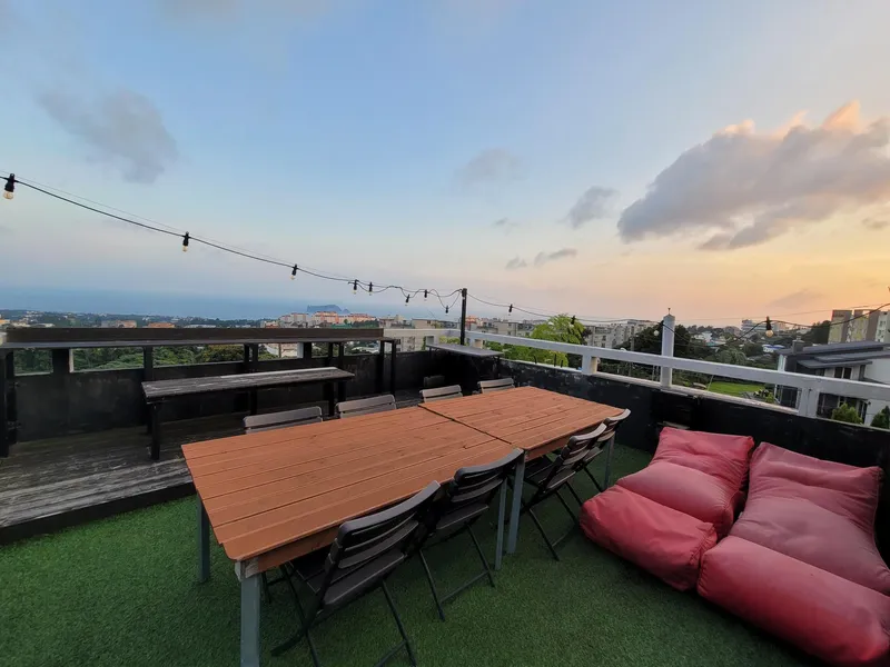 [Hogeun-dong, Seogwipo] Beomseom Ocean View, Rooftop Accommodation with a Great View, 2nd Floor, Room 203 (Two Rooms) 12