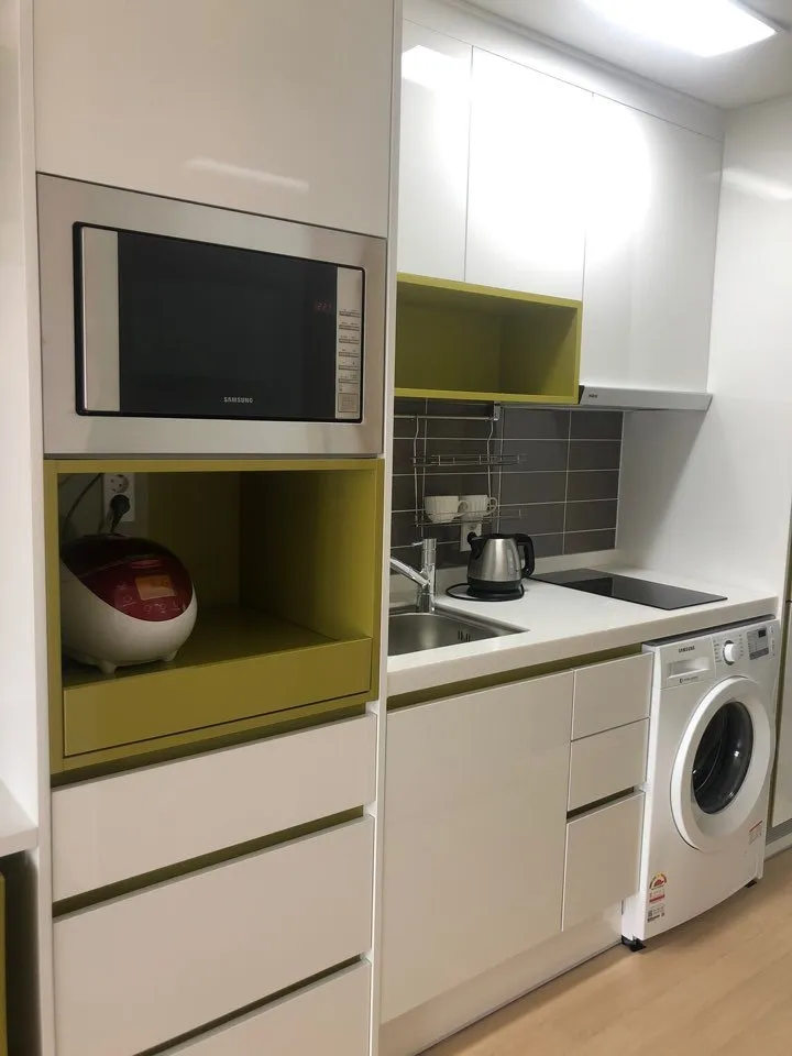 [Jungmun-dong, Seogwipo] Bed lying ocean view 4F 2 person full option cooking possible convenient transportation (450) 13