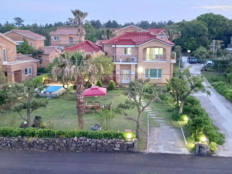 [Gujwa, Jeju] #Private villa pension for rest and healing of only one team 17