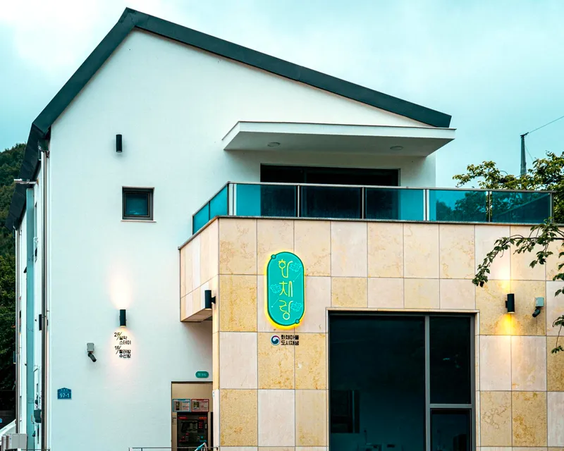 [Sokcho] Accommodation with a view of Seoraksan Mountain from the living room 3