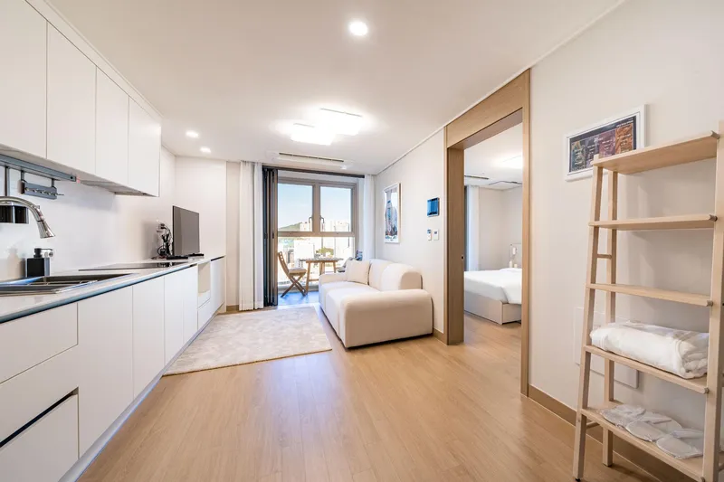 [Busanjin, Busan] Beomil Station area residence hotel #suite #workation 3
