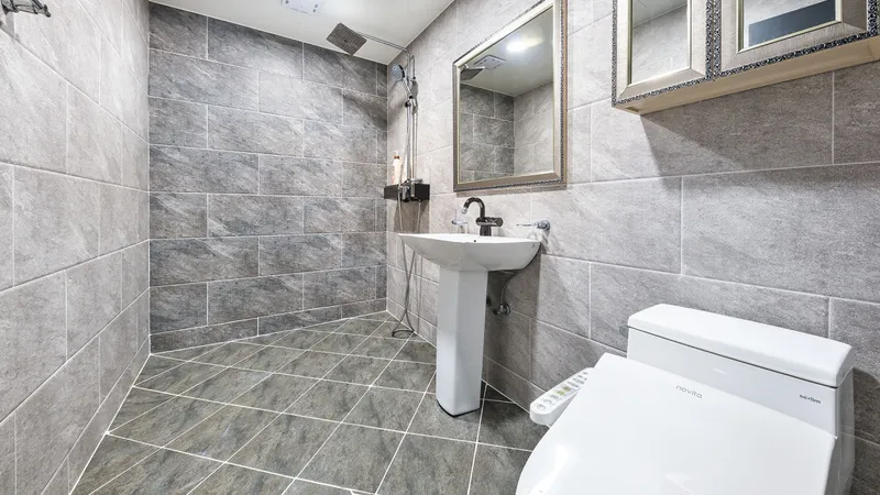 [Uljin] Standard room in a quiet pension complex near Hupo Beach 11