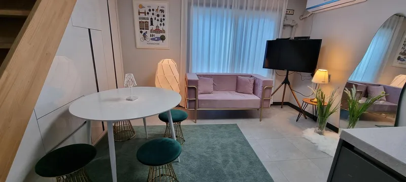 [Jung-gu, Daejeon] Hot Place Seongsimdang Baseball Stadium Jungangno Station 10-minute walk duplex one-room house 3