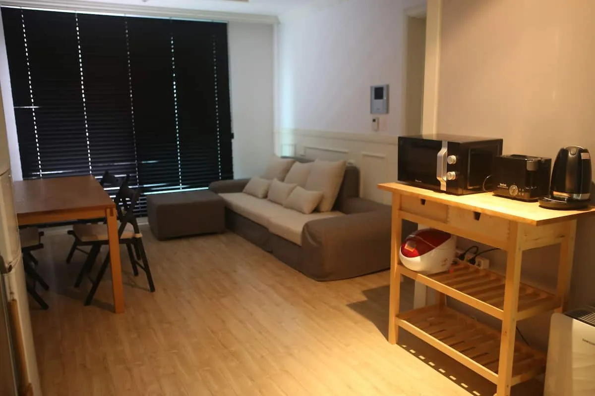 Woncheon-dong Two-Bedroom House