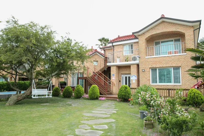 [Gujwa, Jeju] #Private villa pension for rest and healing of only one team 10