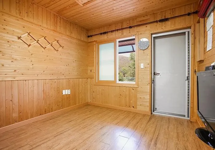 [Jangseong][Jeollanam-do Jangseong] The best phytoncide place in the country, Geumgok Film Village Cypress Pension 102 4