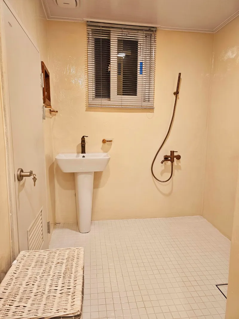 [Namwon, Seogwipo] Family room. Two-room. Private detached house located within the village. Pets allowed. Free guest access. 39