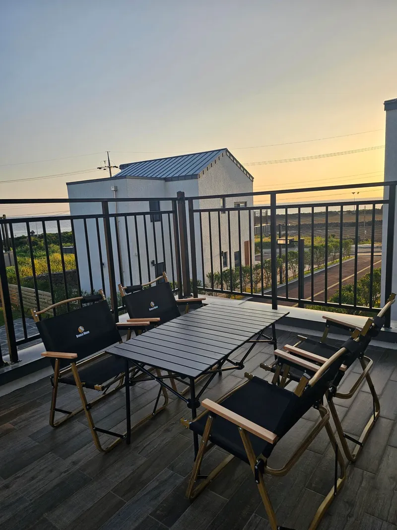 [Daejeong, Seogwipo] A townhouse right in front of the sea #Pets allowed 15