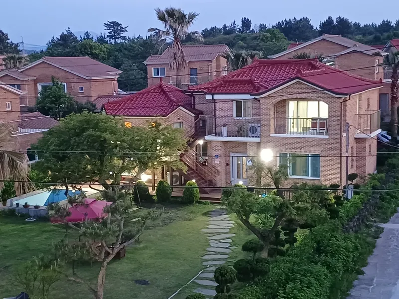 [Gujwa, Jeju] #Private villa pension for rest and healing of only one team 16