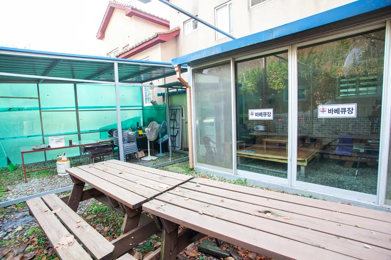 [전북 완주] 공기마을 편백나무숲입구 가성비 펜션 2인실온돌큰방 #달님 12
