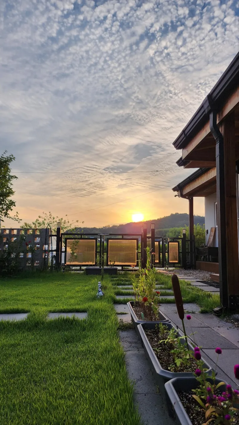 [Nonsan][Nonsan Yangchon] #Pets allowed #Spacious lawn #Sunlit view from large windows #Independent vacation home 38