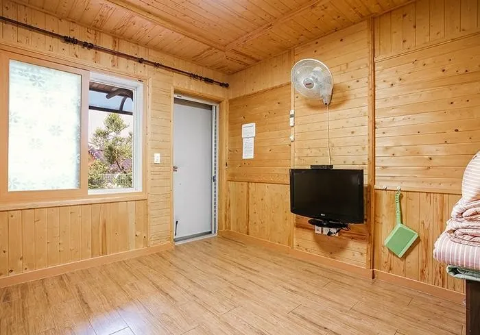 [Jangseong][Jeollanam-do Jangseong] The best phytoncide place in the country, Geumgok Film Village Cypress Pension 103 5