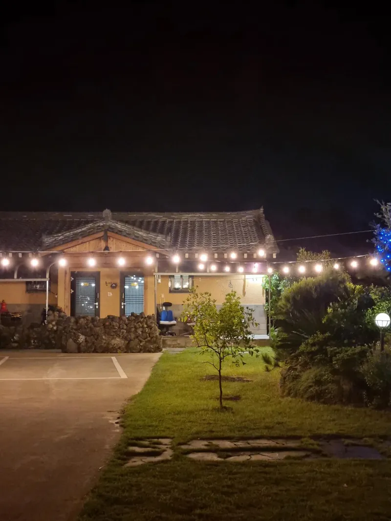 [Aewol, Jeju] Accommodation with cypress trees and healing #Pets allowed 33