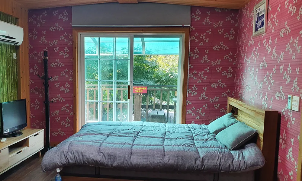 Bukha-myeon Forest Rental Cottage