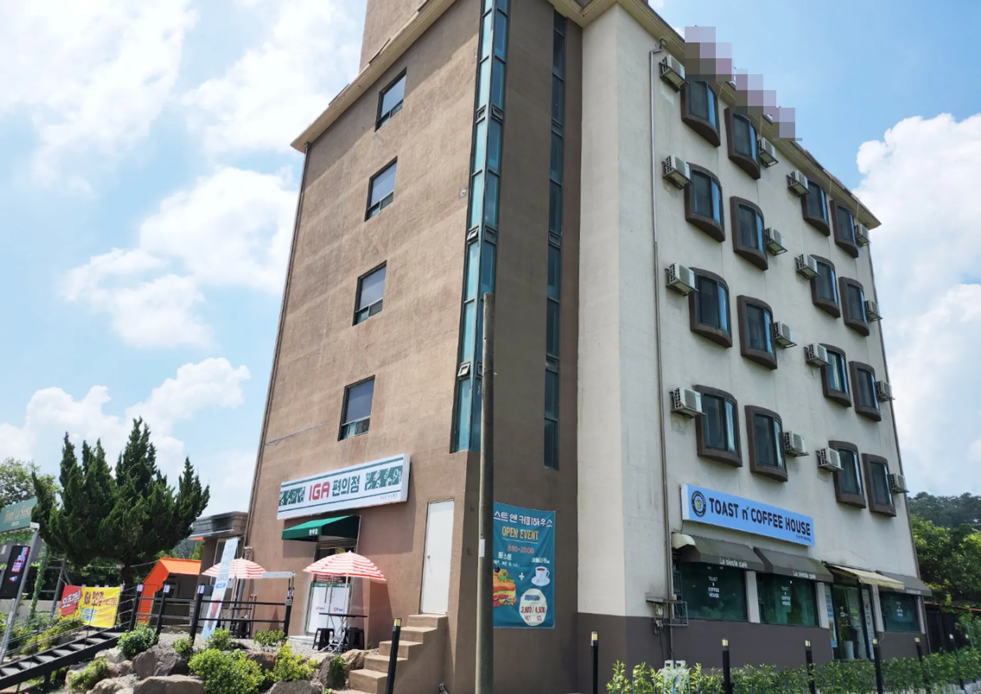 Studio in Gunsan, Jeonbuk — sleeps 1, 1 bath