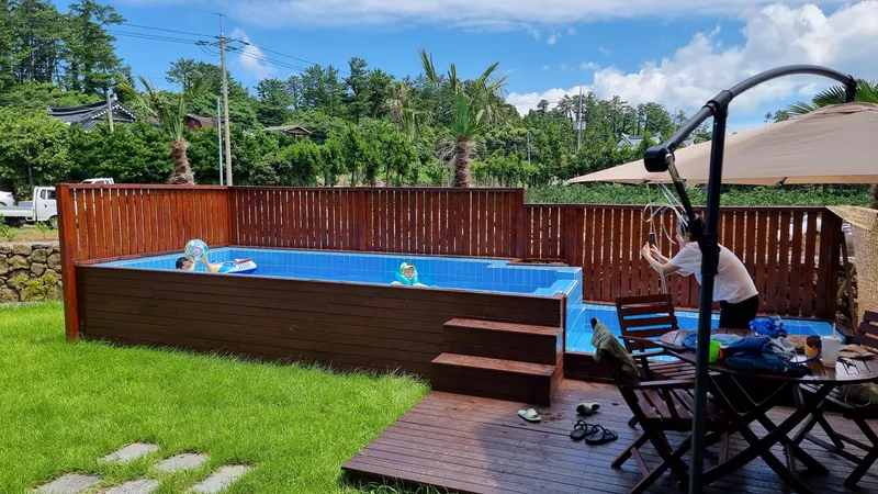 [Aewol, Jeju] A cozy, white-toned, three-room, two-story house with a private pool. 79