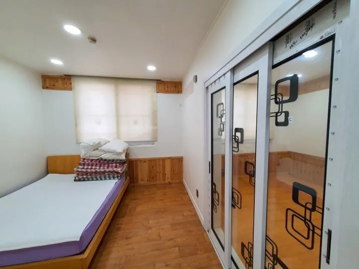 [Muju] Affordable Ondol Pension in Deogyusan National Park #Rose2 #Utility Included 10