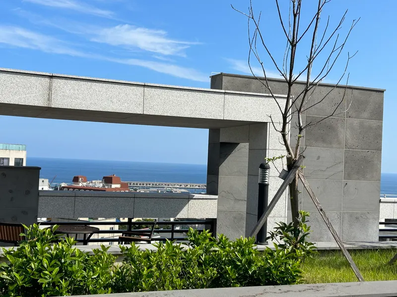 [Seogwi-dong, Seogwipo] Top floor restaurant with a view of 7 minutes from Olle Market 19
