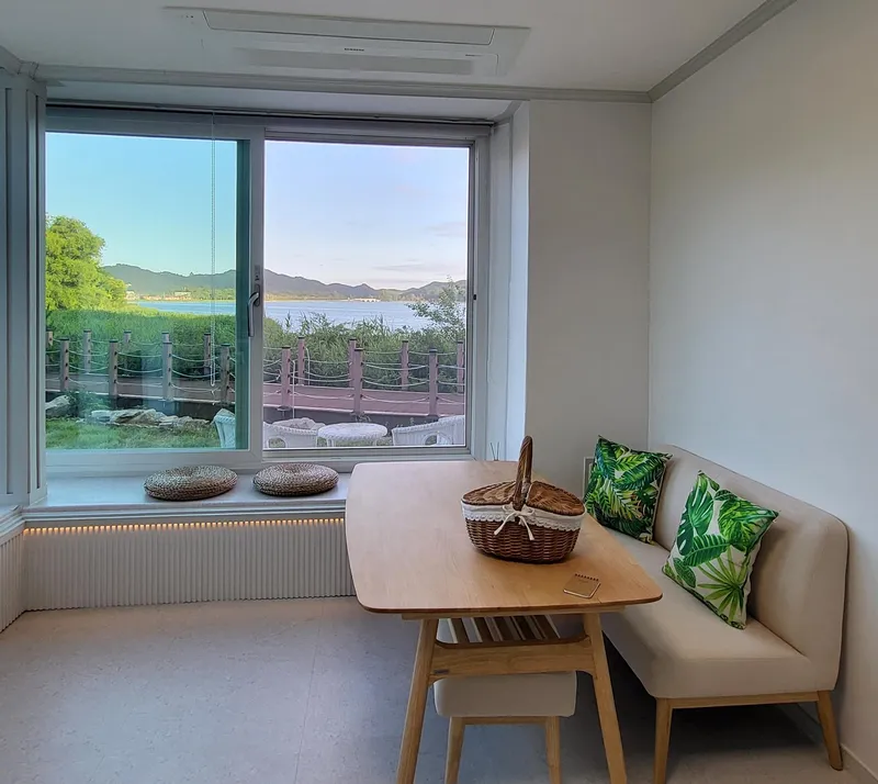 [Goseong] Private two-room house with a view of Hwajinpo Lake (5 minutes walk from the beach) 4