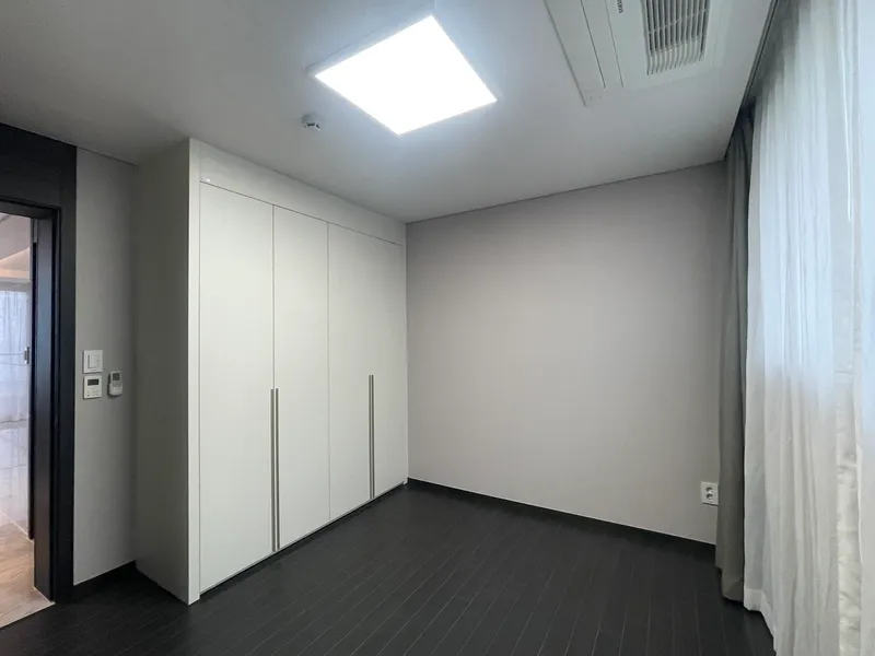 [Seongsan, Seogwipo] A completely private space amidst nature, Shining Penthouse 2nd Floor E2 5