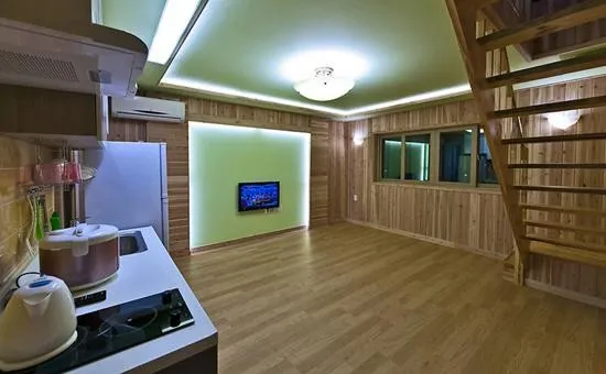 [충남 보령] 대천해수욕장 도보5분이내 펜션 #복층원룸 #소형견가능 B 3