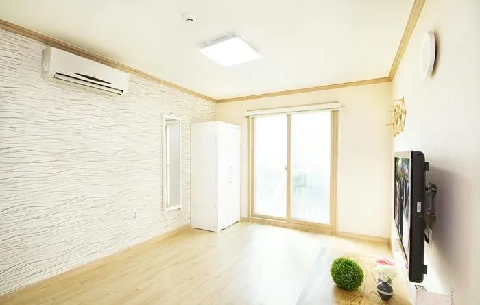 [충남 보령] 대천해수욕장 도보5분이내 펜션 카푸치노2(온돌) 4