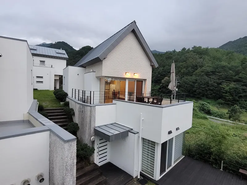 [Samcheok] A healing rest in a sophisticated design house in a warm forest near the beach 8