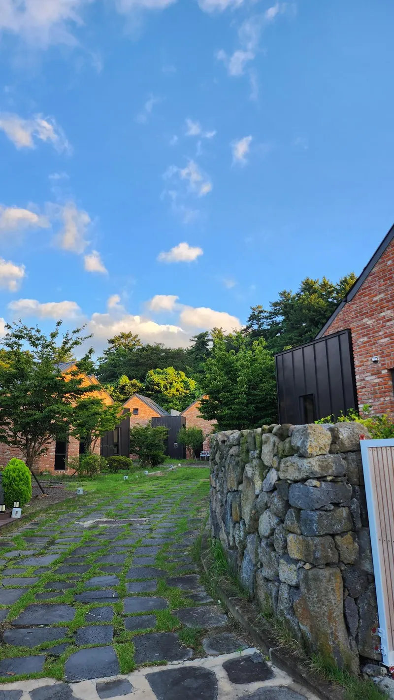 [Aewol, Jeju] Aewol independent townhouse with Jeju sensibility 17