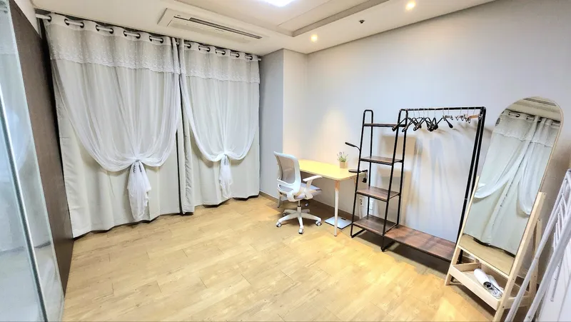 [Suwon][Suwon Inje-dong] Two-room full-option officetel #Free parking #Na Hye-seok street #Hot place 5