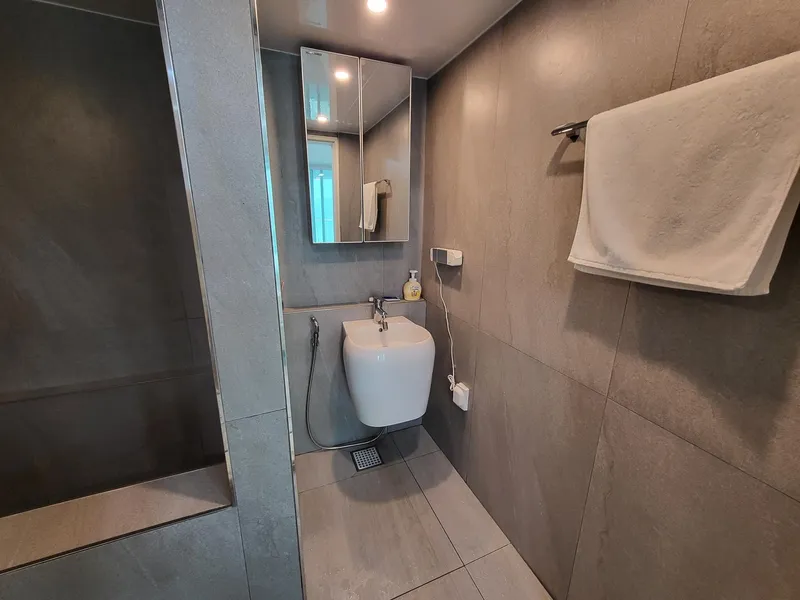 [Yeosu] A luxury house with a striking ocean view 37