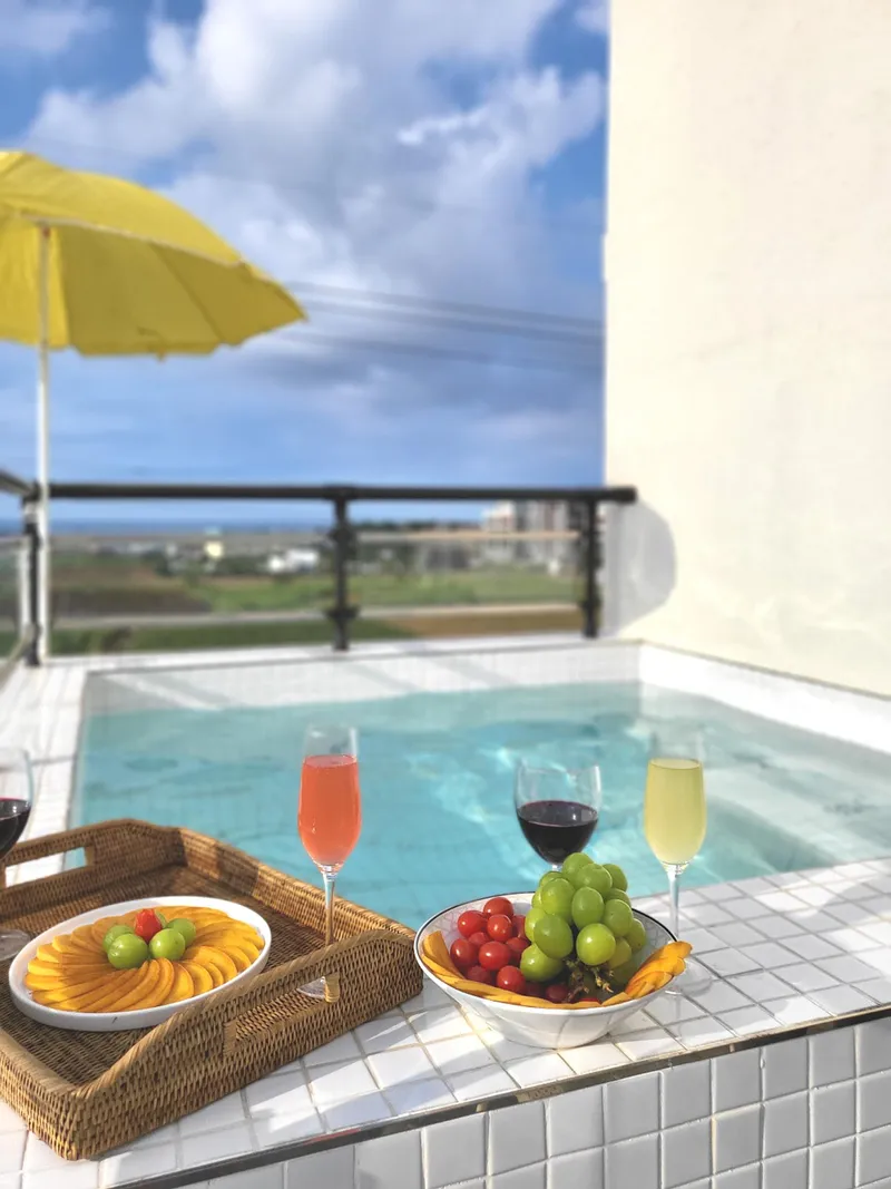 [Aewol, Jeju] A detached townhouse with a jacuzzi overlooking the nearby sea, coastal road 1 100