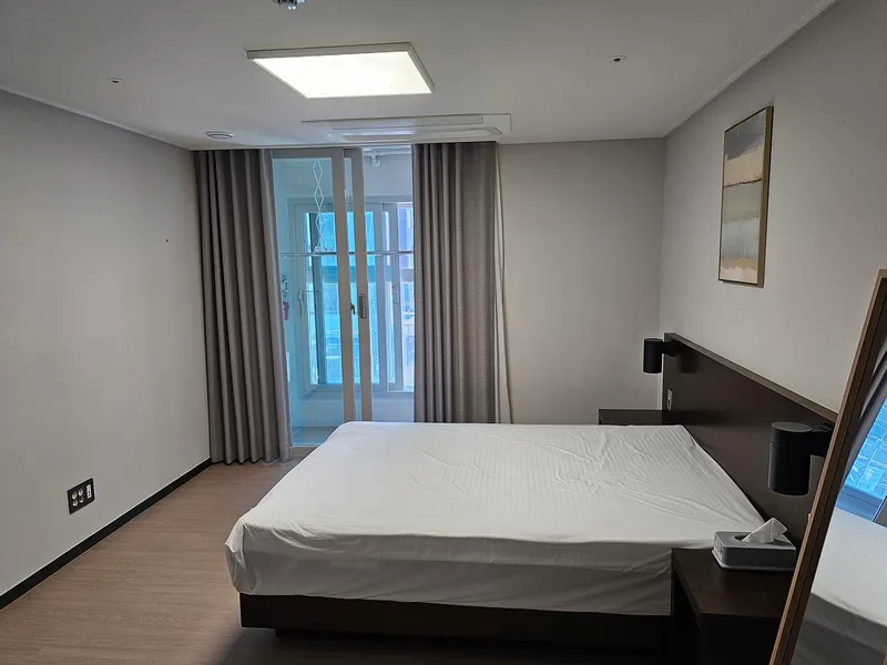 [Nohyeong-dong, Jeju][Jeju Nohyeong Intersection] Starbucks View Full Option 3 Rooms 3 Beds (10 minutes from Jeju Airport) 16