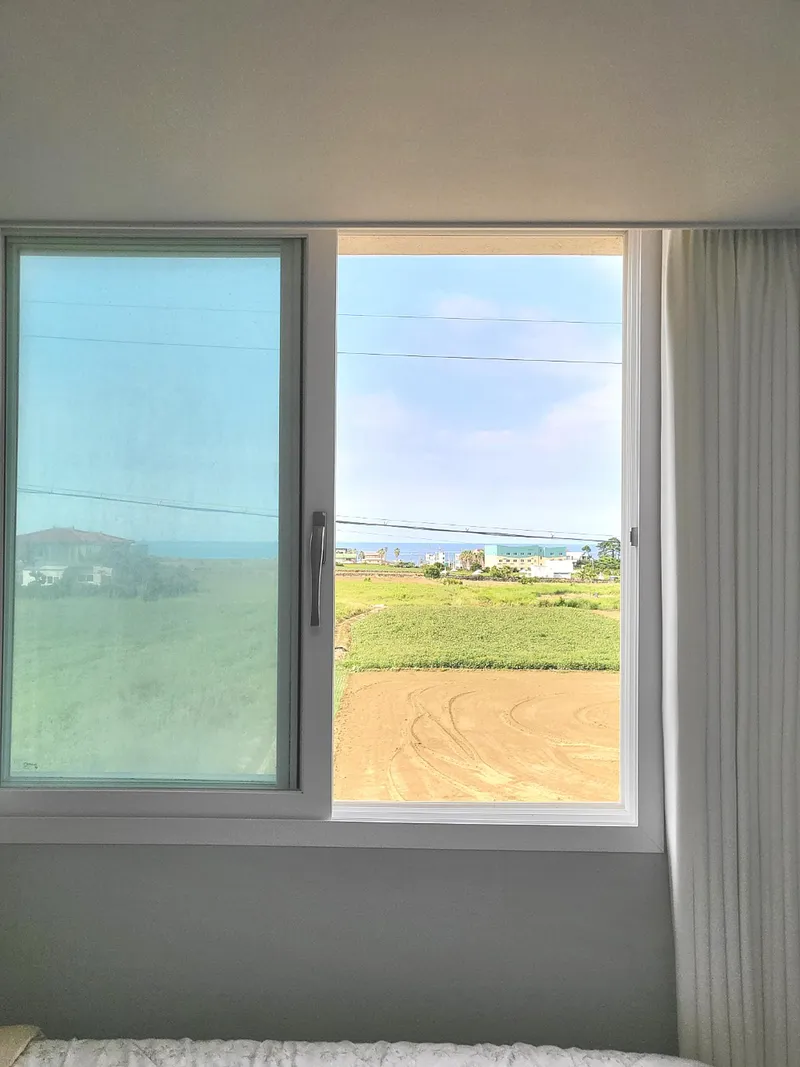 [Aewol, Jeju] A detached townhouse with a jacuzzi overlooking the nearby sea, coastal road 1 116