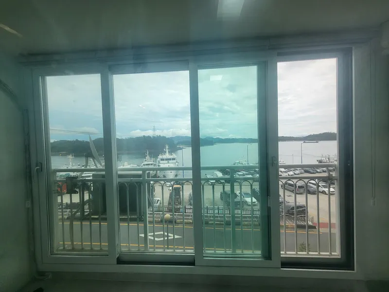 [Yeosu] A luxury house with a striking ocean view 30