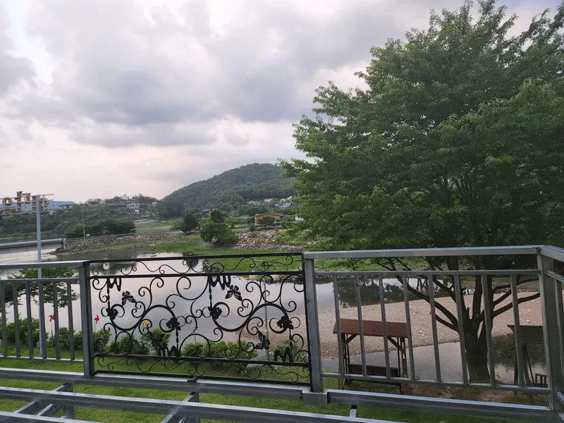 [충남 논산] 대둔산의 경치와 수락저수지가 펜션안에 있는 시골살기 예실2 5