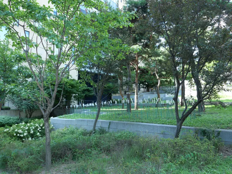 [Seocho, Seoul][Gangnam] Unrivaled Location! 3 minutes from the station, large windows, 52 private bathrooms 16
