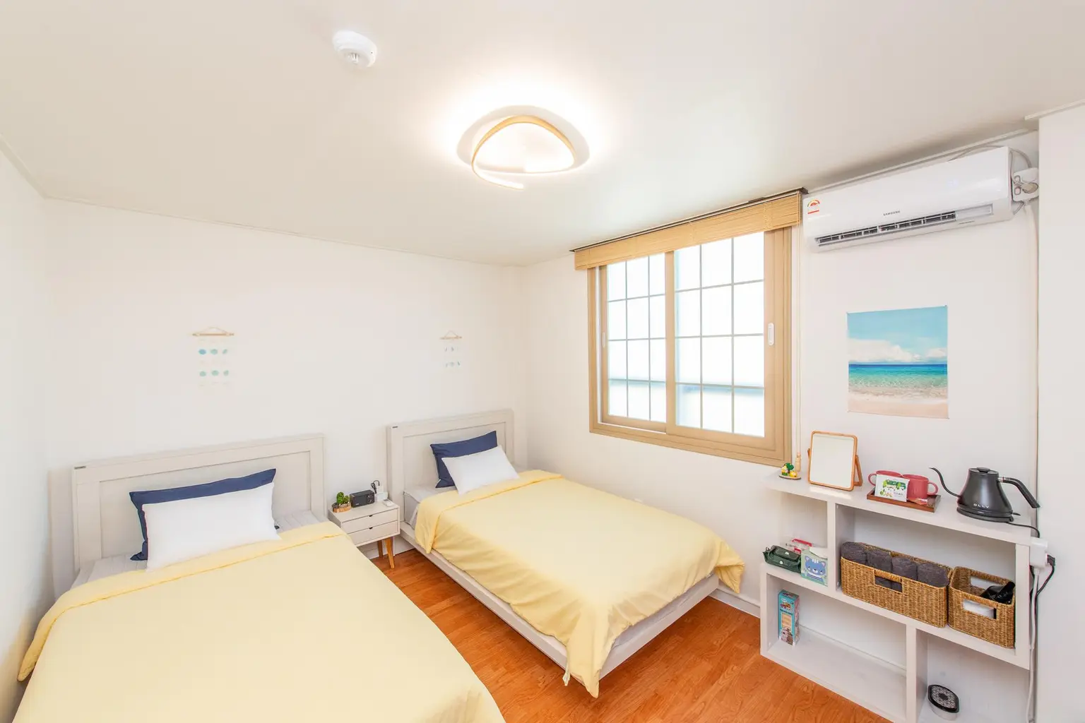 Jeju Seongsan 5-minute walk from Seongsan Sunrise Peak, Twin Room 205 - main image