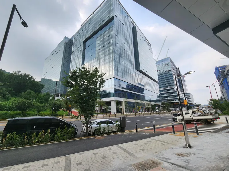 [Goyang] Hyangdong Newly built duplex officetel 5th floor park view 37