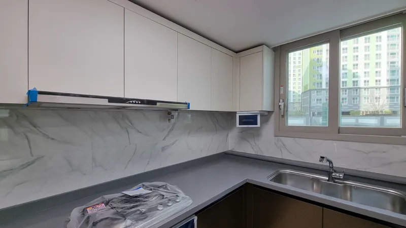 [Gimhae] Fully Furnished Private Apartment New! Newly Built 31 Pyeong #3 Bedrooms 2 Bathrooms Hotel-Class #Parking #Brand New 27