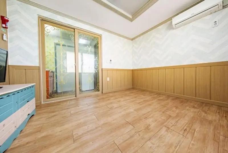 충남 보령 대천해수욕장 도보5분이내 펜션 #온돌룸 - main image