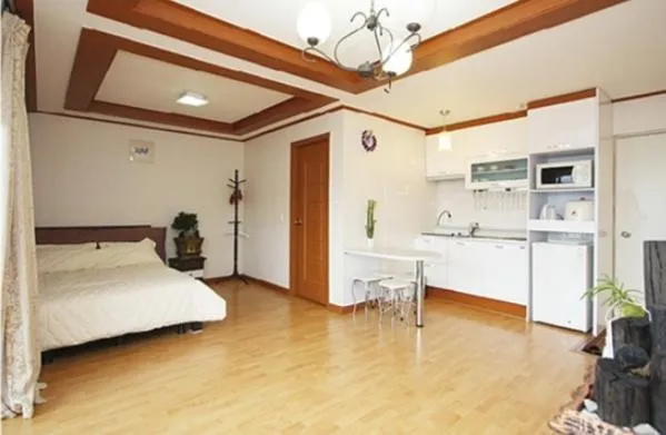 [Seosan] Ocean view 13 pyeong pension right in front of the West Sea 5
