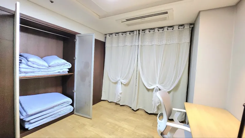 [Suwon][Suwon Inje-dong] Two-room full-option officetel #Free parking #Na Hye-seok street #Hot place 18