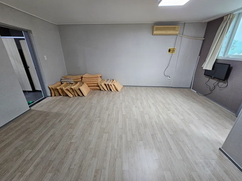 [충남 공주] 조경시설과 폭포가 어울어진 백제권의 중심 유스호스텔 #온돌 4