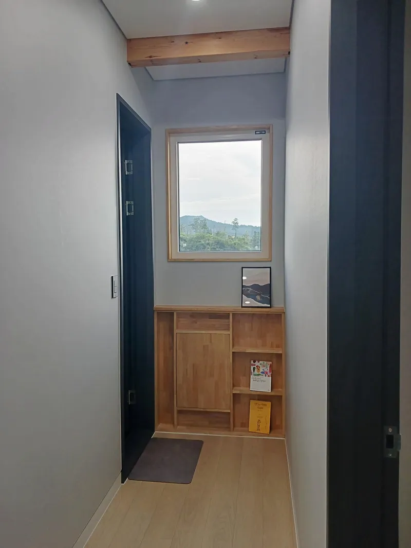 [Andeok, Seogwipo] 2nd floor of a detached house with views of Sanbangsan Mountain and the ocean 13
