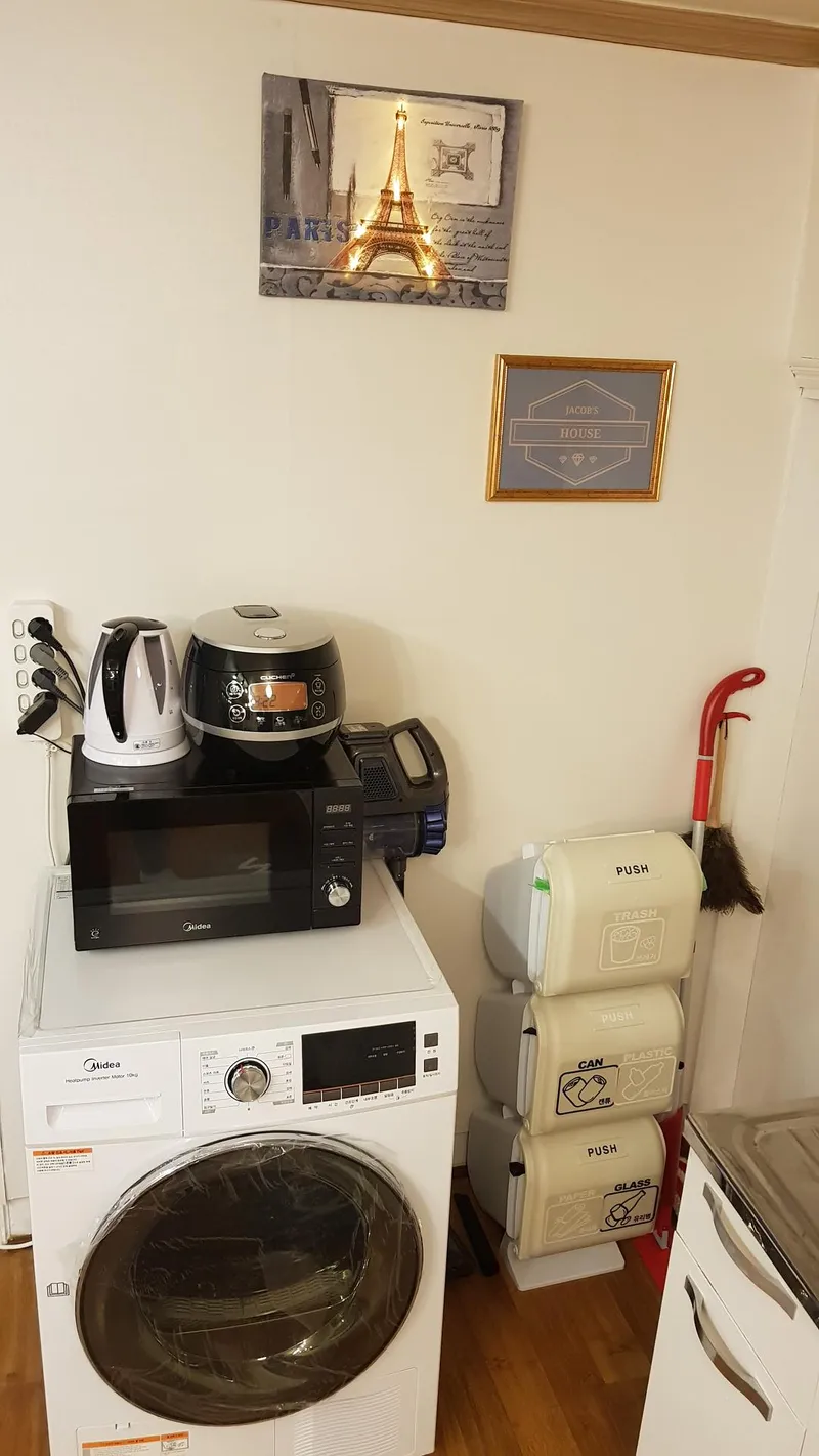 [Gangseo, Seoul] Hotel-grade male-only share house 5 minutes walk from Hwagok-dong Line 2 17