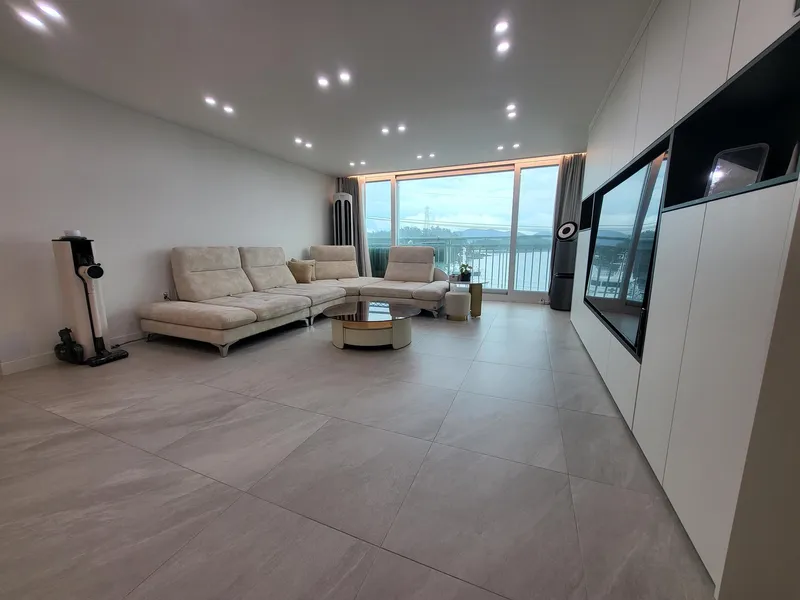 [Yeosu] A luxury house with a striking ocean view 11