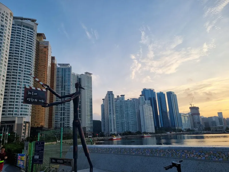 [부산 해운대] 해운대 해수욕장, 오션뷰, 침구류 깔끔, 에어컨 청소된 숙소 32