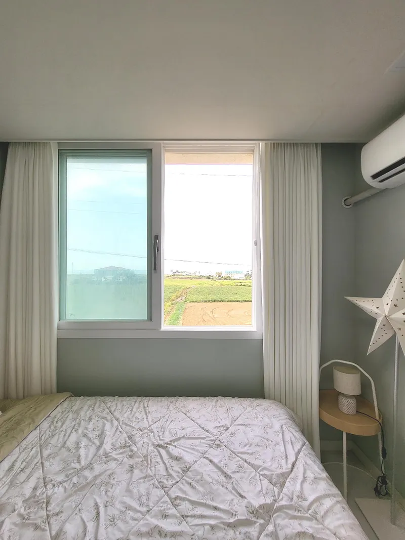 [Aewol, Jeju] A detached townhouse with a jacuzzi overlooking the nearby sea, coastal road 1 119