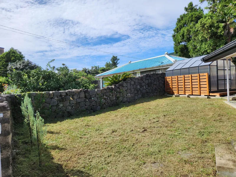 [Seoho-dong, Seogwipo] A secluded, independent stone-walled house near various amenities 17