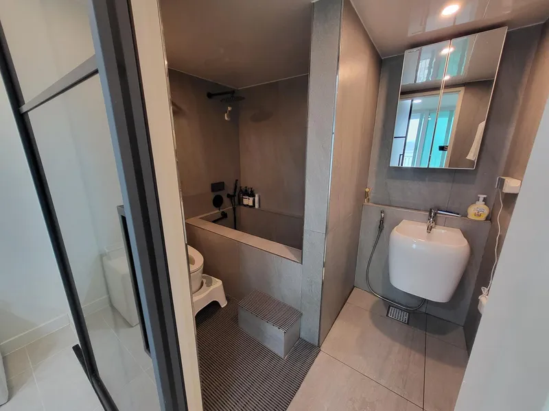 [Yeosu] A luxury house with a striking ocean view 36